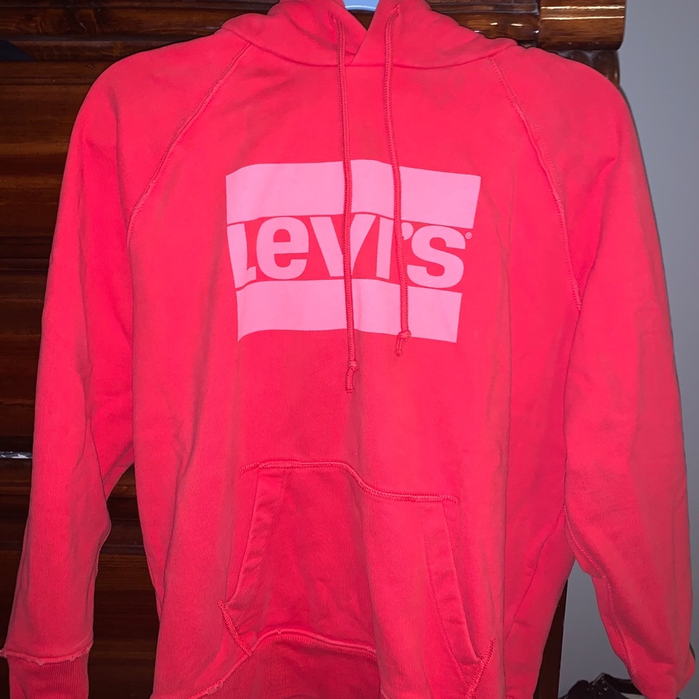 Women’s Levi hoodie